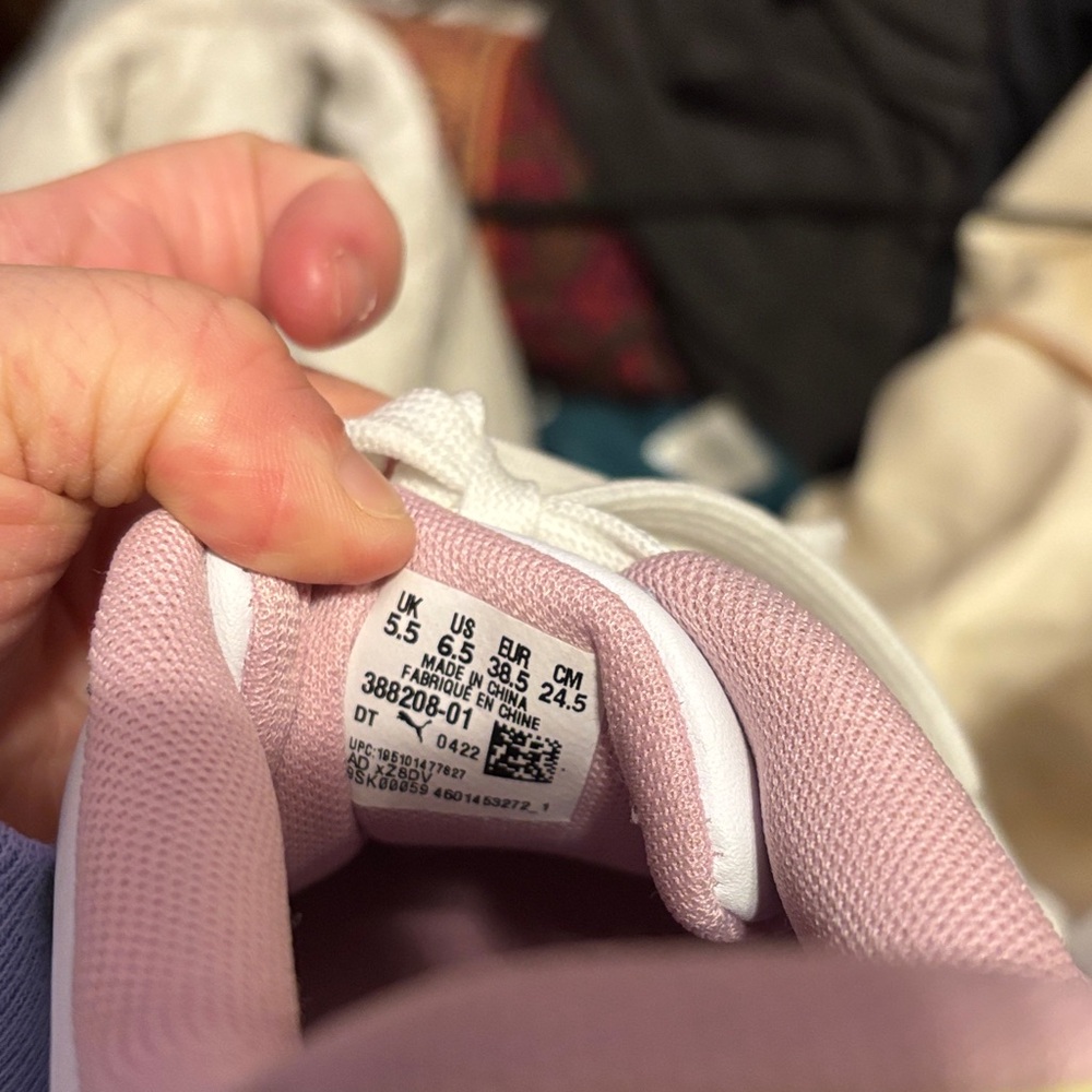 Puma White Sneakers with Pink and Green Floral Accents - Picture 4 of 7